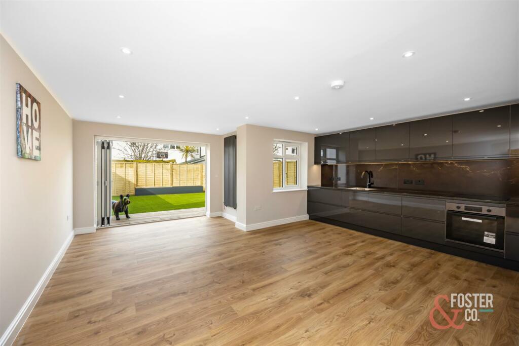 Tandridge Road, 4_021.jpg