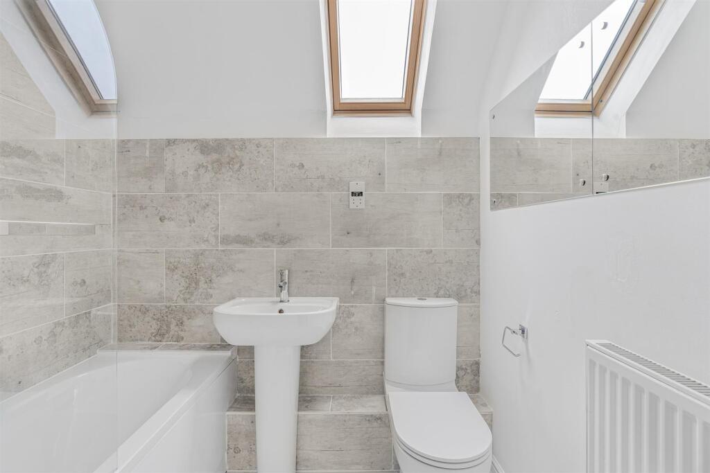 23 Peppercorn Way-1.jpg