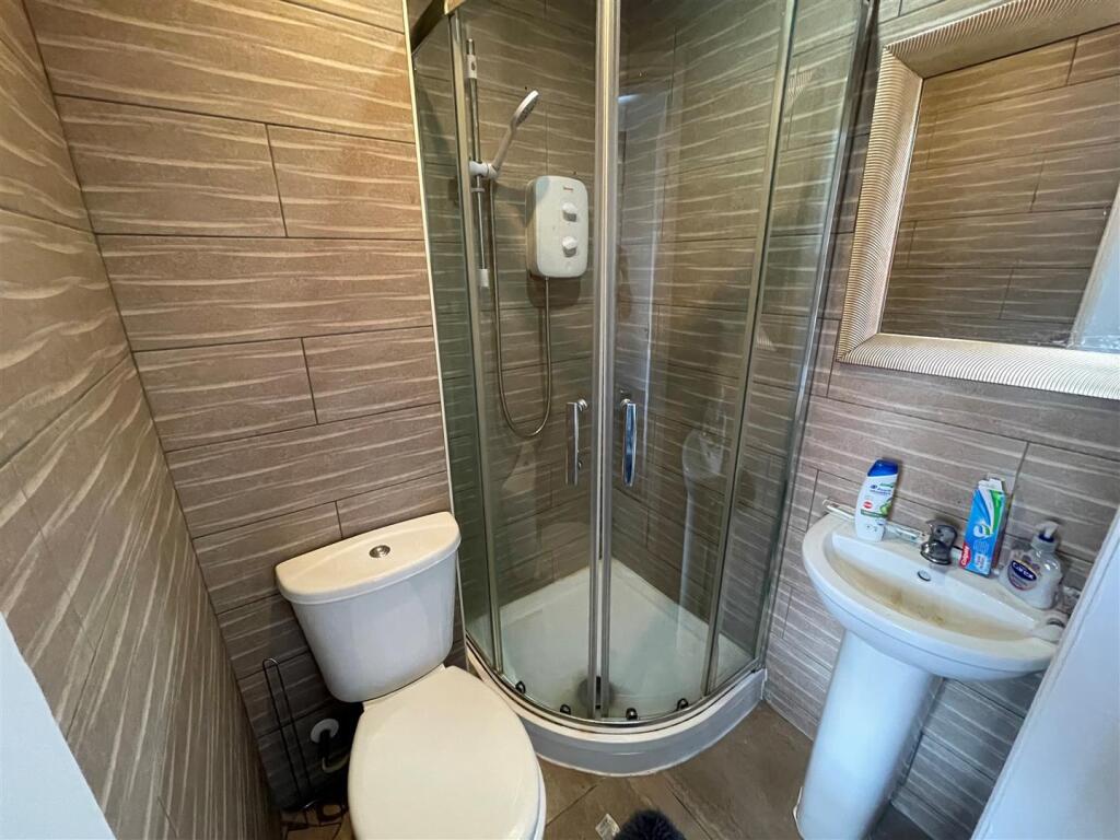 Ground Floor En-Suite