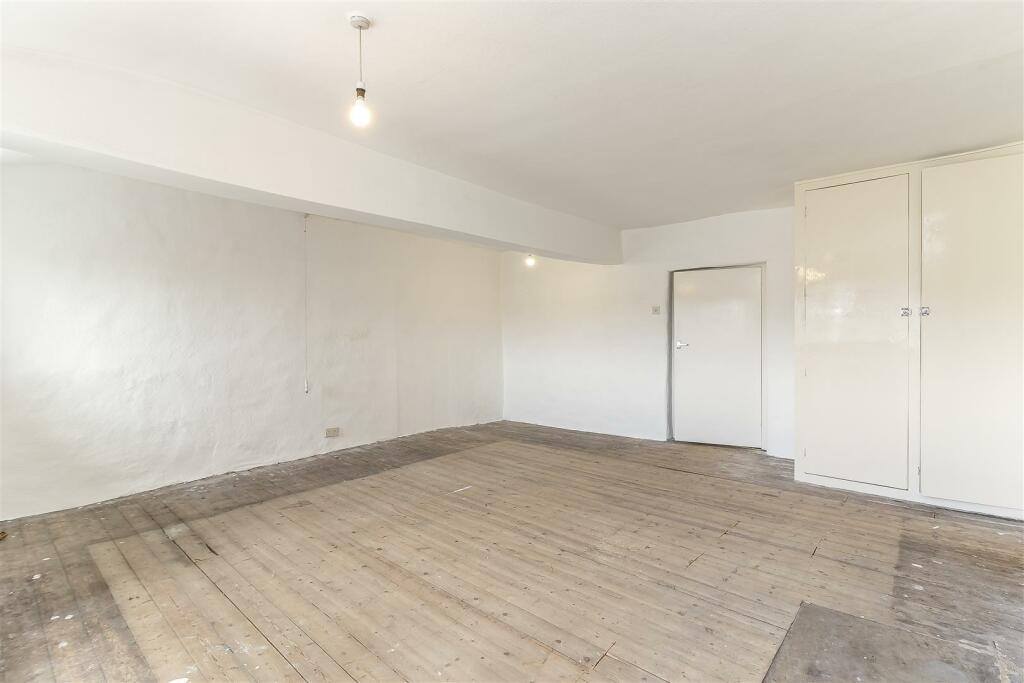 No 3. Bedroom 1 - B.jpg