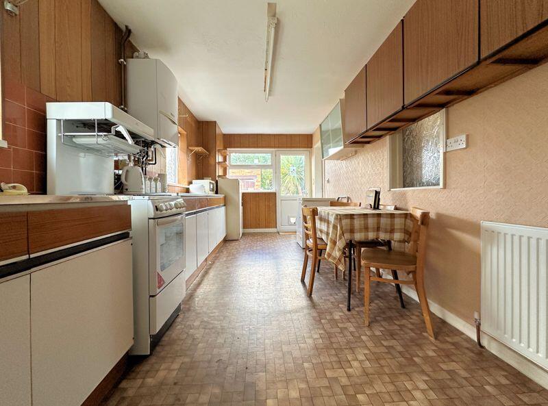 Kitchen/Breakfast Room