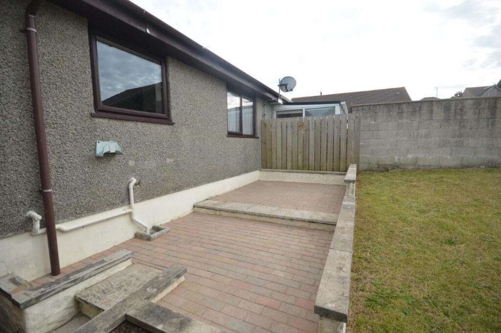 DSC_0020 (Medium).JPG