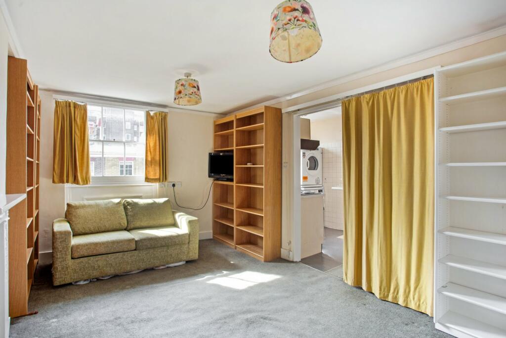 Bedroom / Study