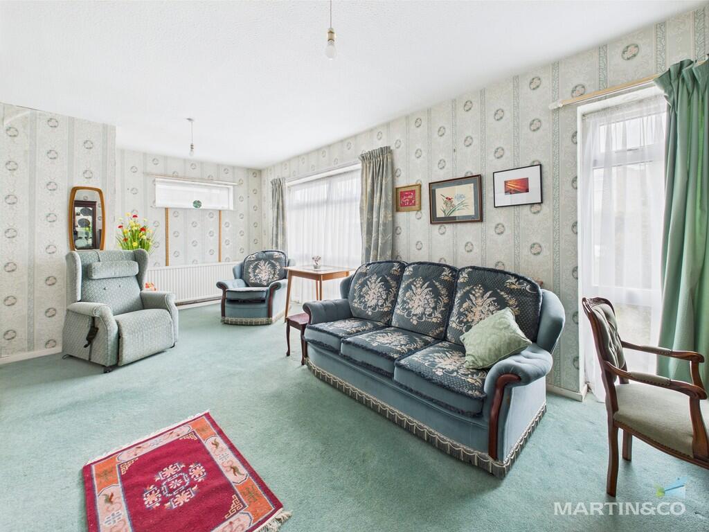 CAM03111G0-PR0320...