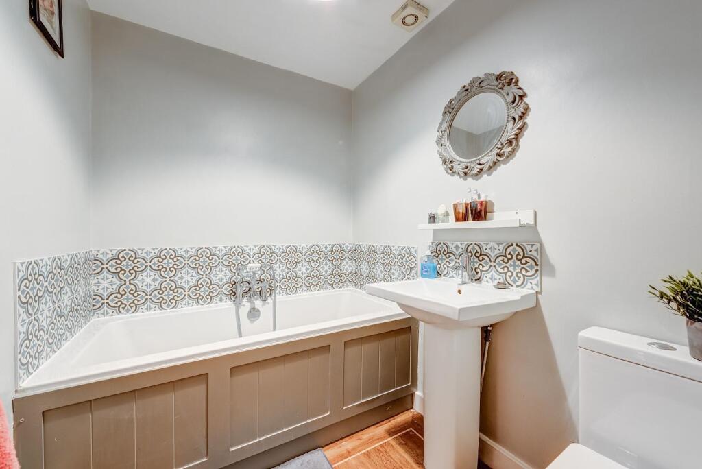 4GreatStubbing(Interior)(14of27).jpg