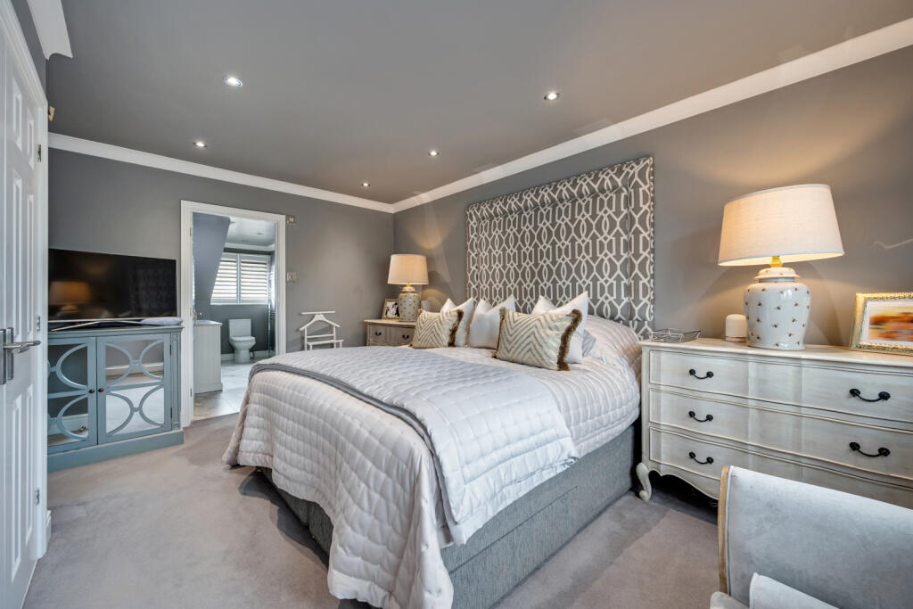 Principal Bedroom