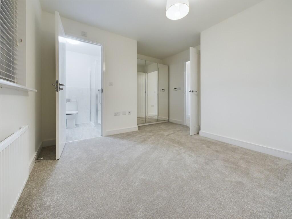 CAM02854G0-PR0257...