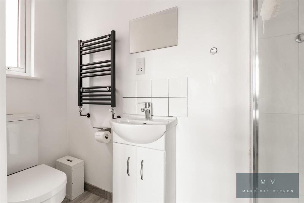 The Gallop 10 MV-4.jpg