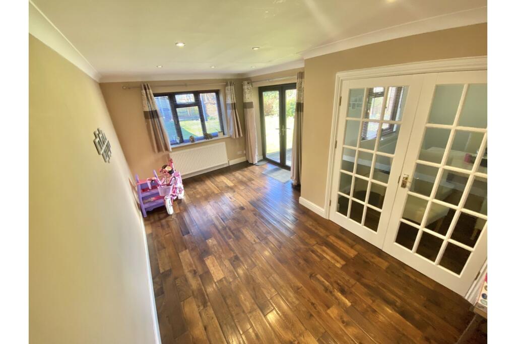 Family / Cinema Room