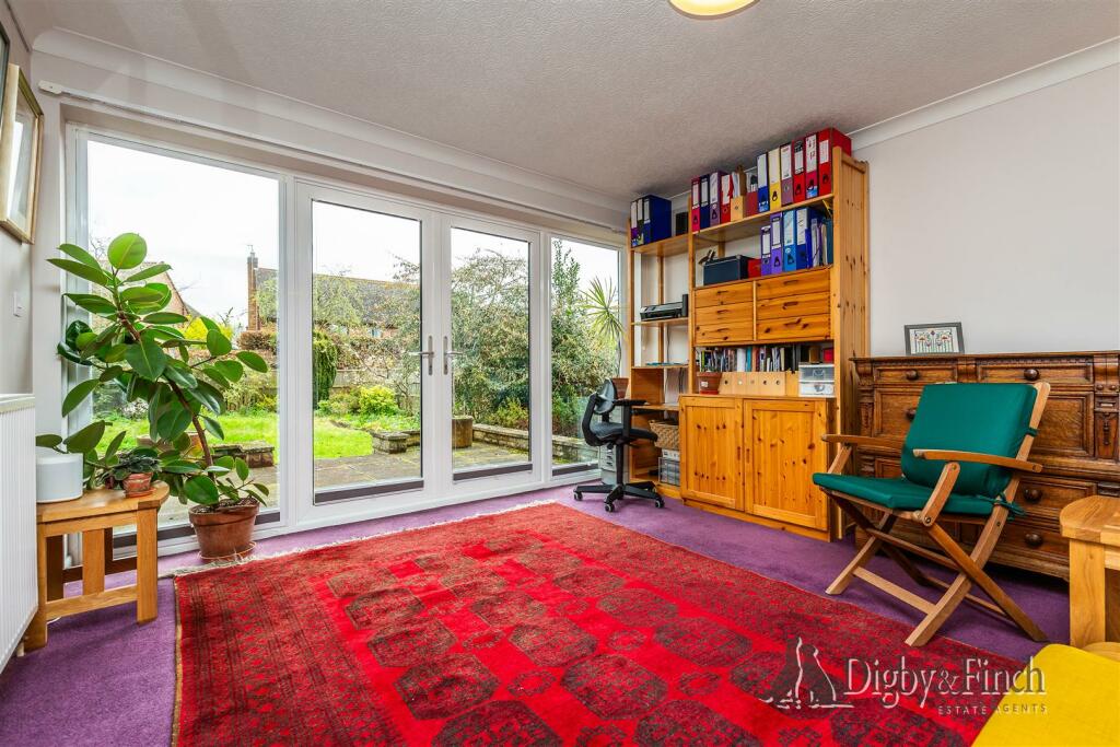 16 Roman Bank Stamford PE9 2SS-25watermarked.jpg