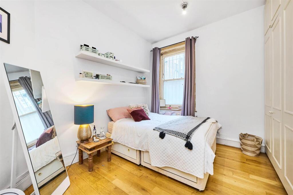 Bedroom 2, Albert Palace Mansions, Eden Harper SW1