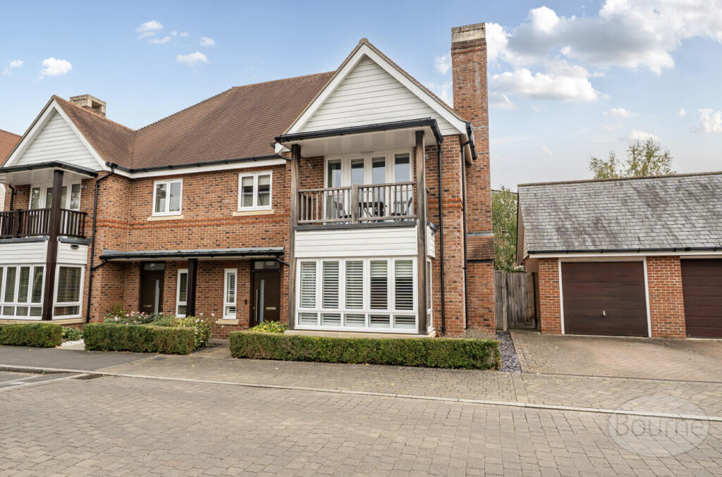 8ccacf50-3426-462...