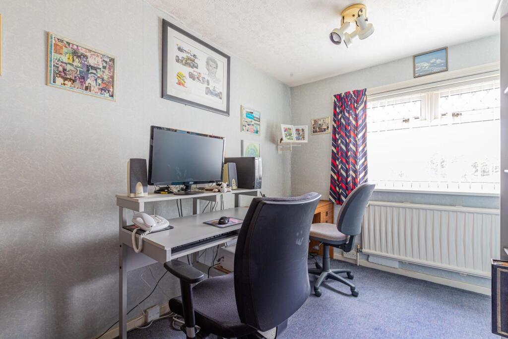 Wimbourne Crescent 14-15.jpg