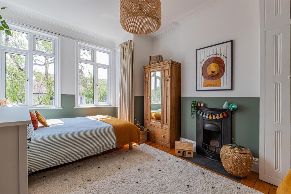 Winchester Avenue 21-21.jpg