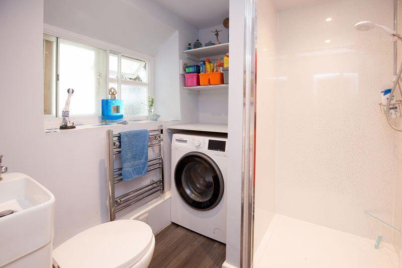 Shower Room/Utility 