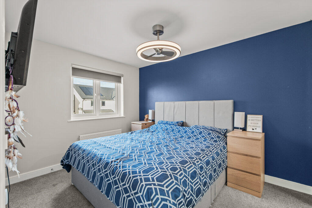 Livingston Crescent, Winchburgh, EH52