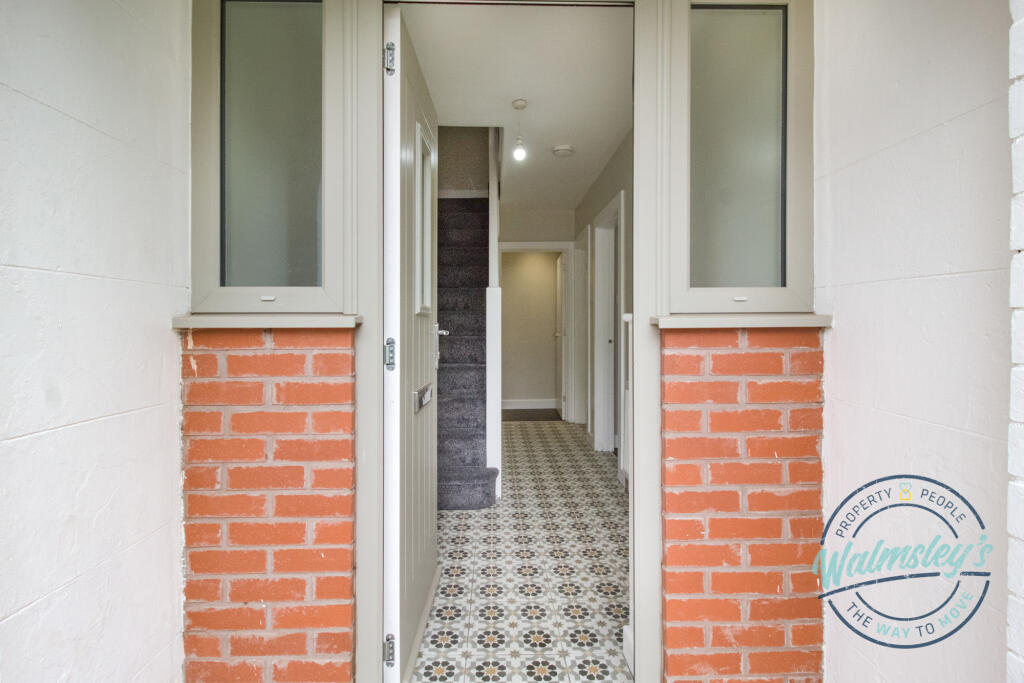 Storm porch &amp; entrance hallway
