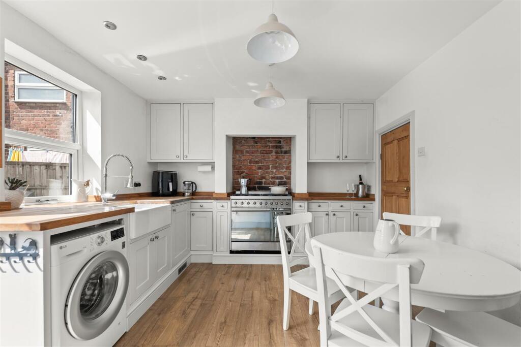 77 Stanforth Street-03.jpg