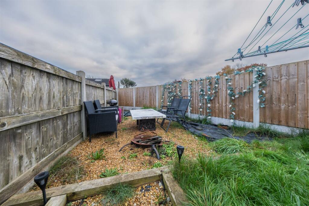 85 Gladstone Street-031.jpg