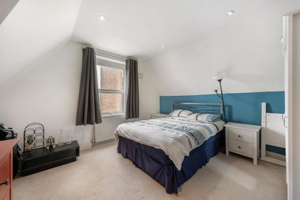 Principal Bedroom.jpg