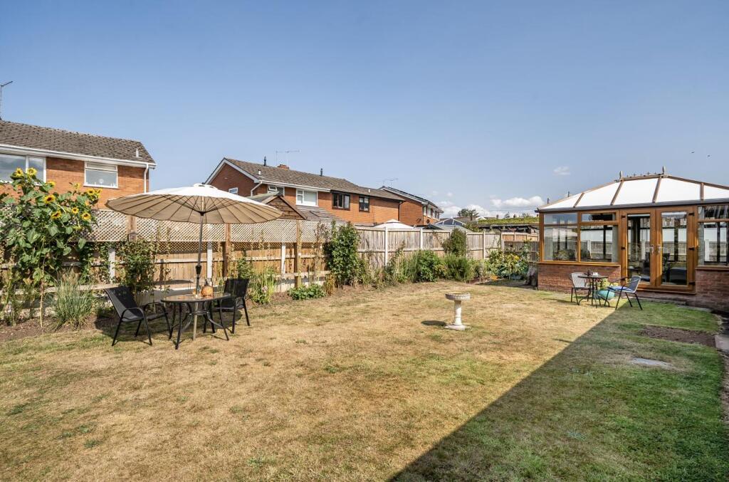 garden2.jpg