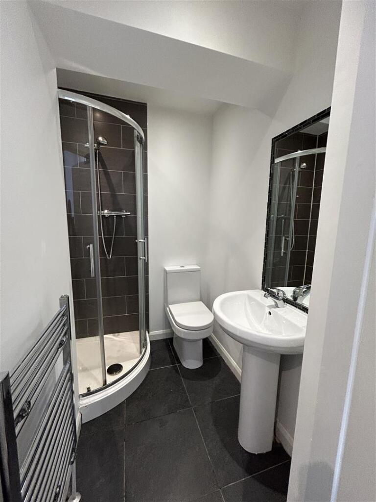 Room 3, Flat 2 Ensuite