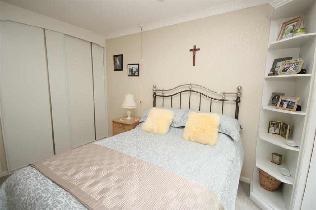 Double Bedroom