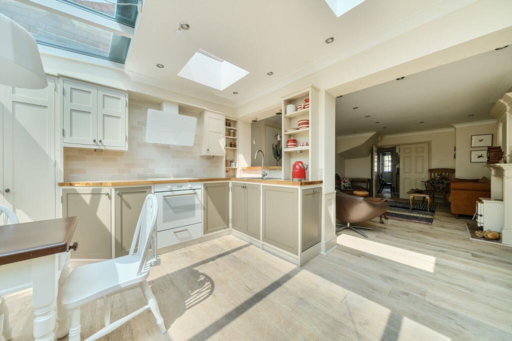 Extended Kitchen/Breakfast