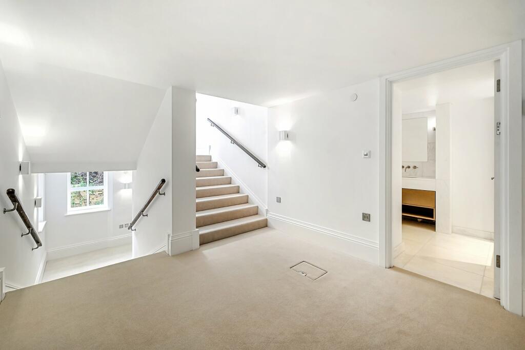 8 Sloane building (1