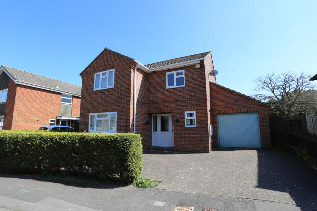 Three Bedroom detached for Sale