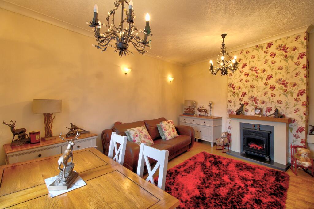 IMG_6203_4_5_Interior 4