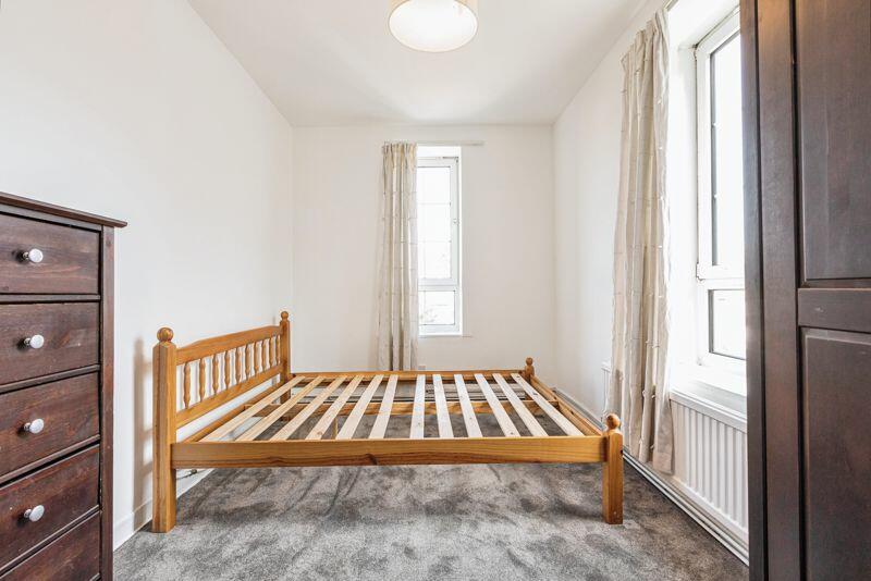 Bedroom 2 (3)
