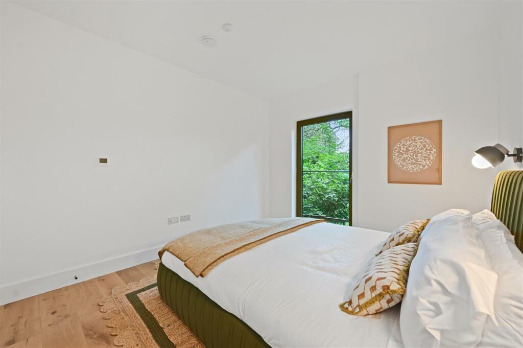 AR - The Sidings - BedroomA3 (1).JPG