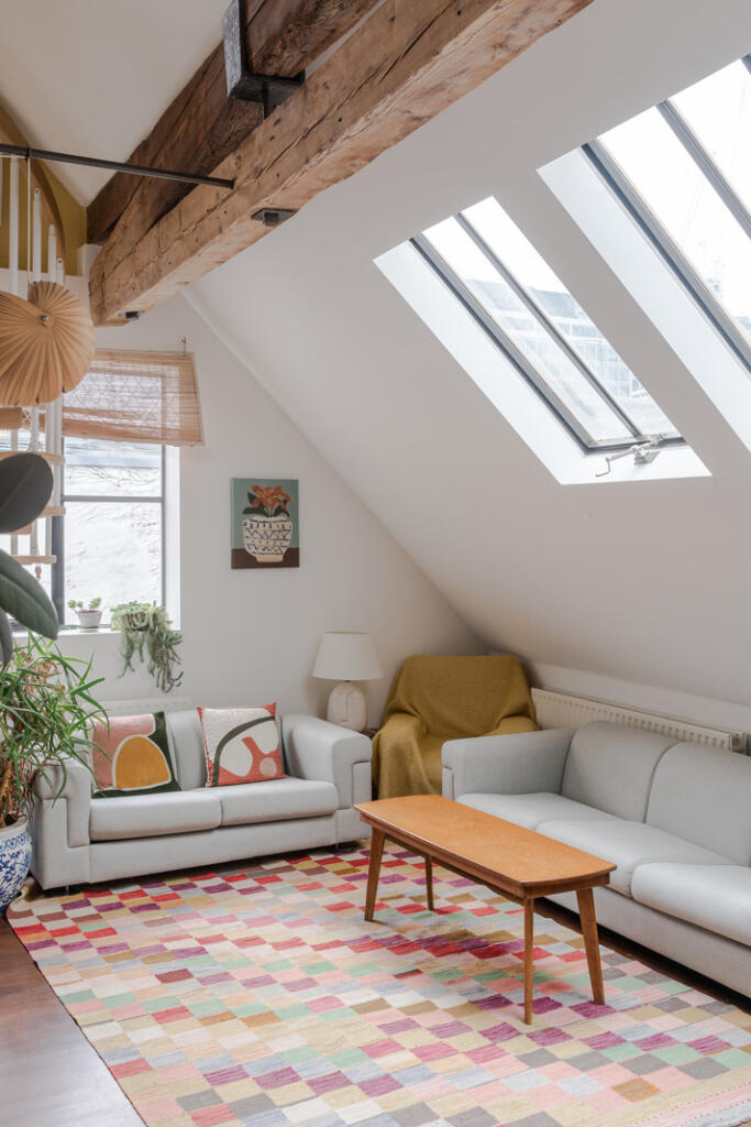 246850 - 7, 8 Fleur De Lis Street-15.jpg