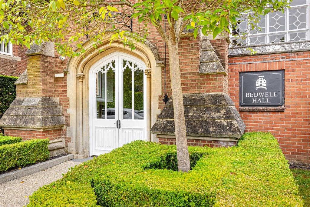 Bedwell Hall Entrance.jpg