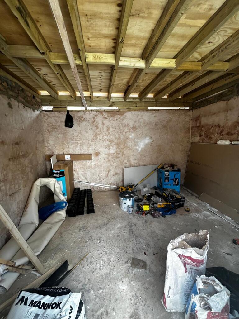 WhatsApp Image 2025-08-07 at 12.54.14 (2).jpeg