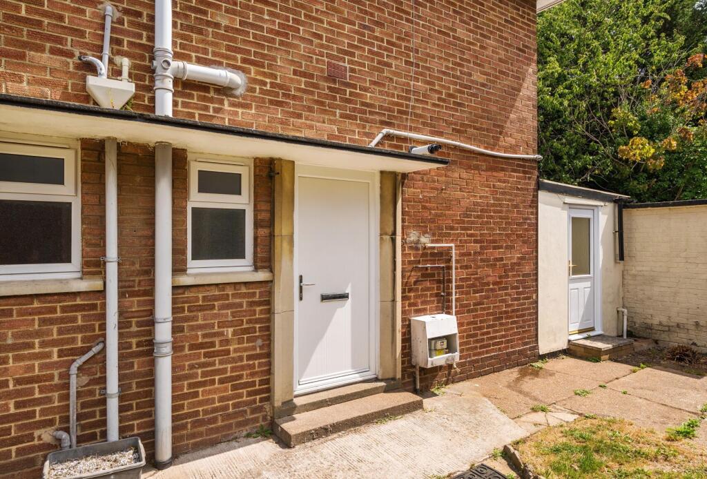 1327956-2-687e2b9...