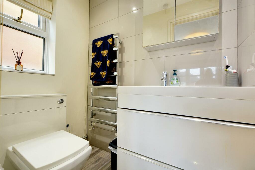 Ensuite_1.jpeg