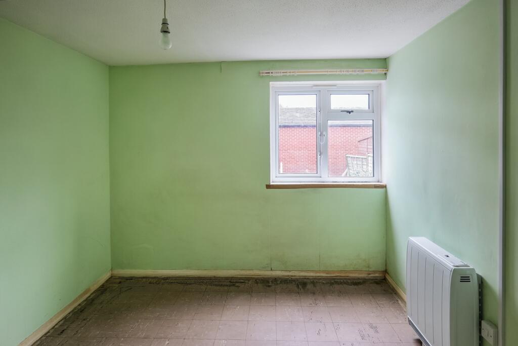 3 Ogilvie Square, Calne, Wiltshire, SN11 8NS