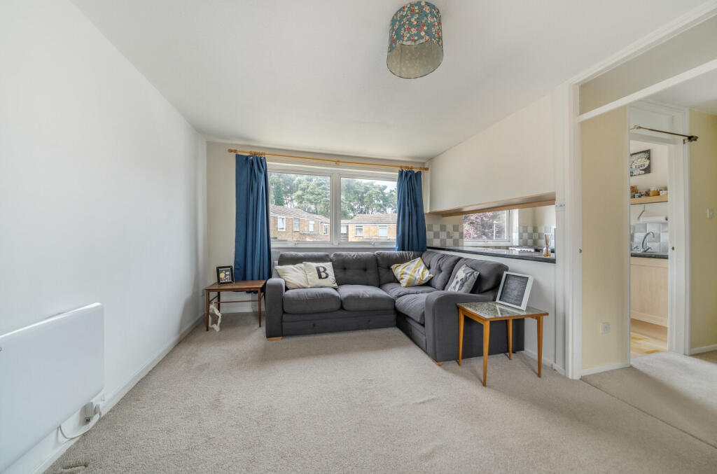 1311633-4-685bcb4...