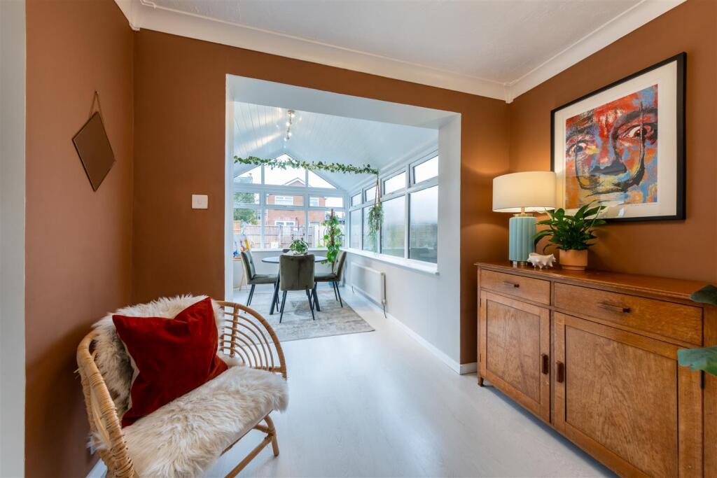 24 Limewood Crescent-012.jpg