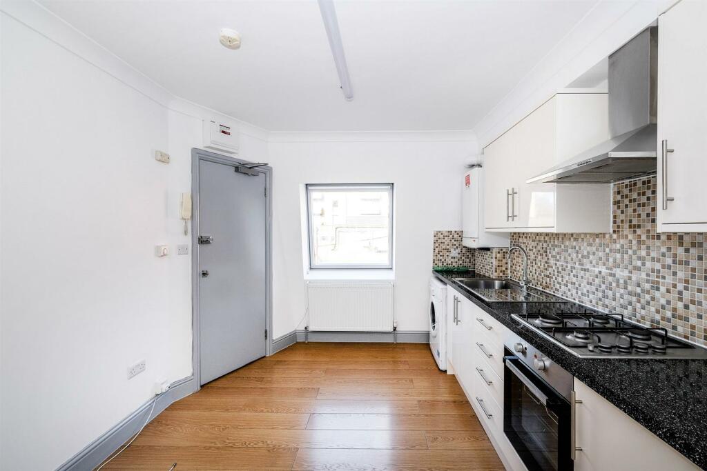 Kitchen Living Room.jpg