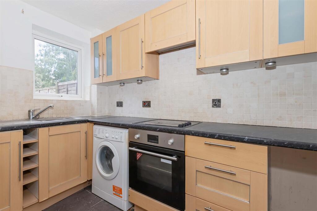Bridgenorth Close_5.jpg