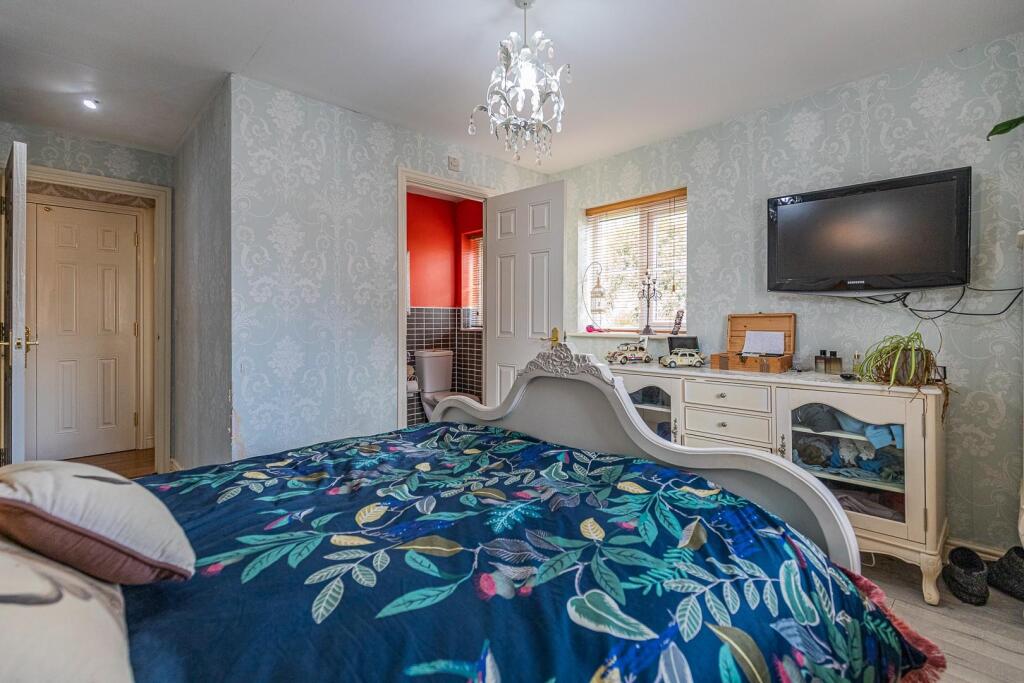 Clos Yr Erw 10-20.jpg