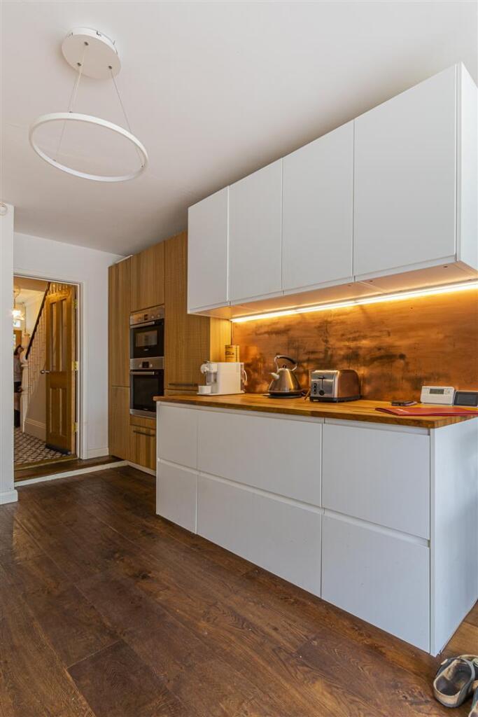 Romilly Road West 14-12.jpg