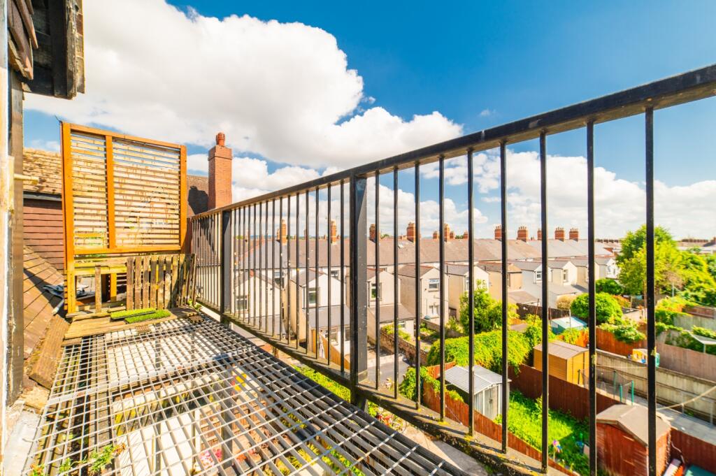 Call 02920 454555 to secure your viewing_6