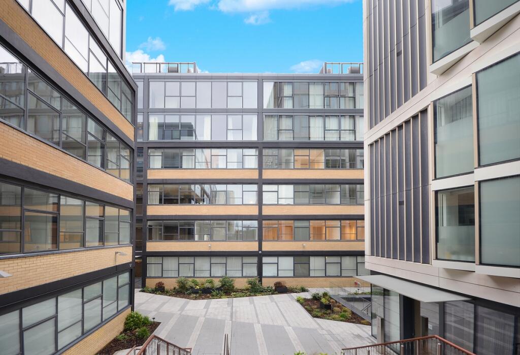 The Waterson Buil...