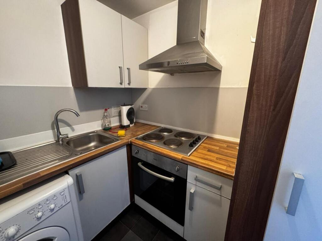 WhatsApp Image 2025-04-25 at 09.59.30_b64a780a.jpg
