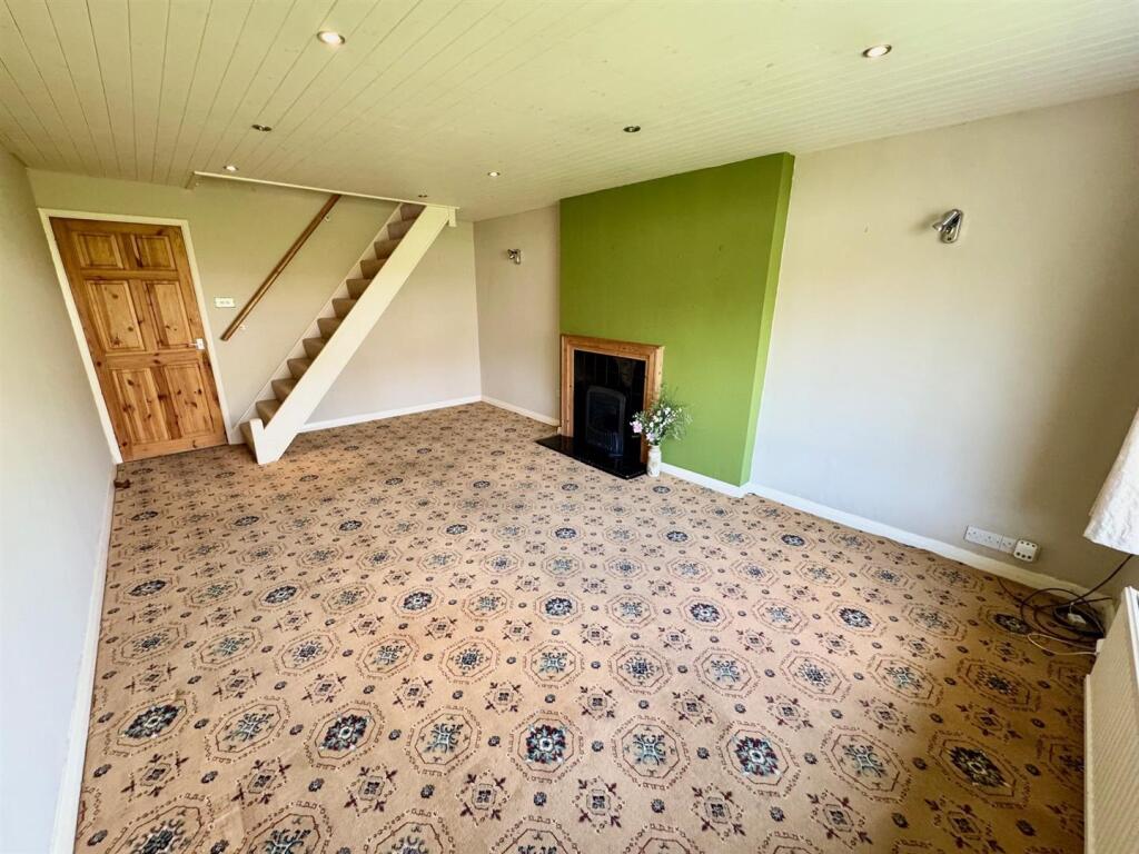 Lounge.jpg