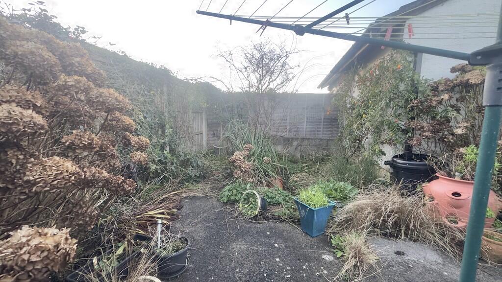 F78AB383-115A-4FA...